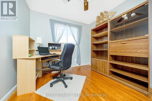 16 Langstone Crescent, Halton Hills, ON - Indoor Photo Showing Office