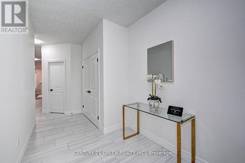 352 Chokecherry Crescent, Waterloo, ON - Indoor Photo Showing Other Room