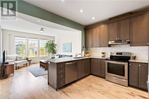 63 Brock Street, Niagara-On-The-Lake, ON - Indoor Photo Showing Kitchen With Double Sink