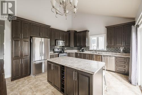 8 Dauntless Street, St. John'S, NL - Indoor Photo Showing Kitchen