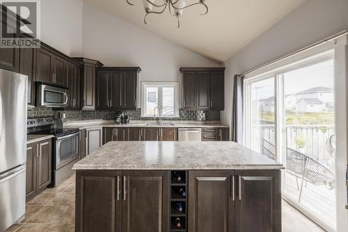 8 Dauntless Street, St. John'S, NL - Indoor Photo Showing Kitchen With Upgraded Kitchen