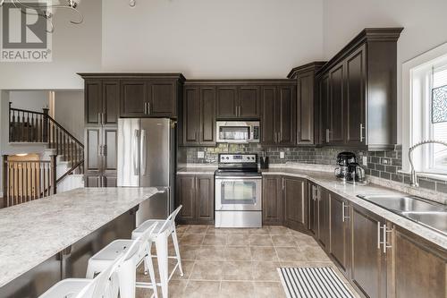 8 Dauntless Street, St. John'S, NL - Indoor Photo Showing Kitchen With Double Sink With Upgraded Kitchen