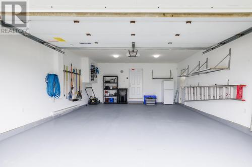 8 Dauntless Street, St. John'S, NL - Indoor Photo Showing Garage