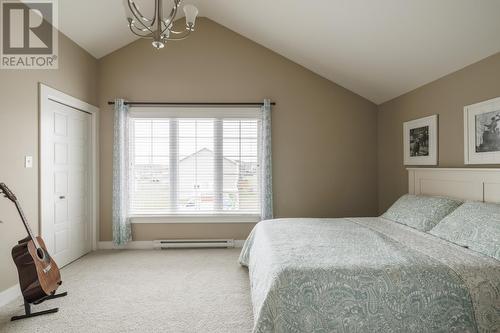 8 Dauntless Street, St. John'S, NL - Indoor Photo Showing Bedroom