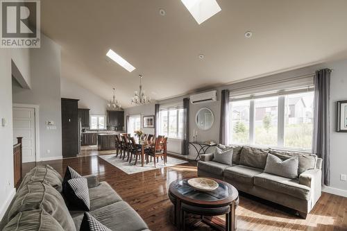 8 Dauntless Street, St. John'S, NL - Indoor Photo Showing Living Room