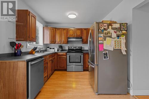 10 Sunset Street, St John'S, NL - Indoor Photo Showing Kitchen