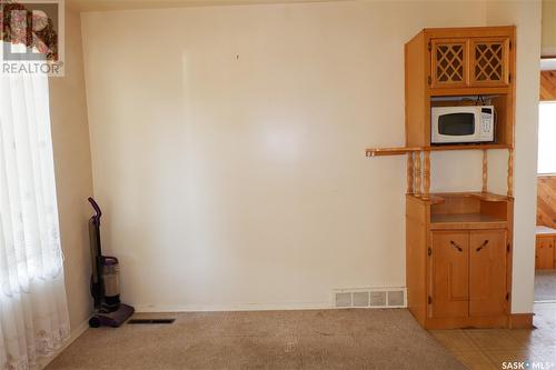 113 2Nd Avenue W, Mossbank, SK - Indoor Photo Showing Other Room