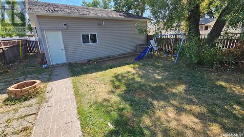 1546 Ashley Drive, Swift Current, SK - Outdoor With Exterior