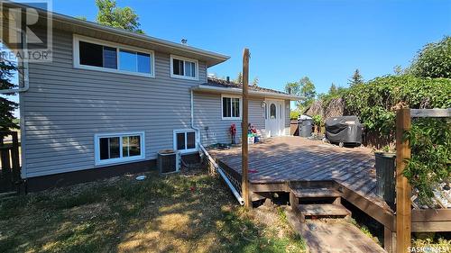 1546 Ashley Drive, Swift Current, SK - Outdoor With Deck Patio Veranda With Exterior