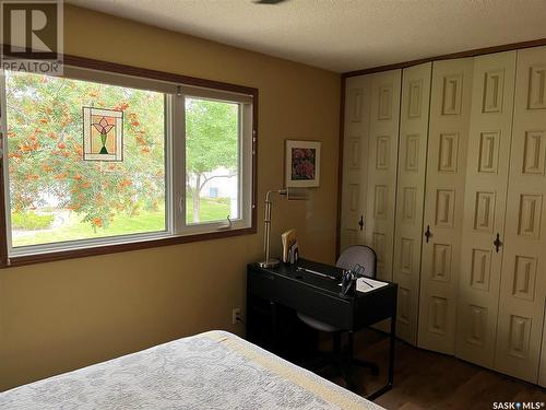 740 Rick Smith Crescent, Weyburn, SK - Indoor Photo Showing Bedroom