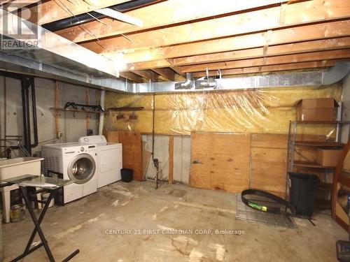 19 - 1786 Attawandaron Road, London, ON - Indoor Photo Showing Laundry Room