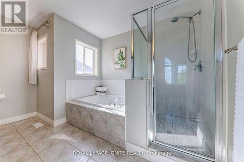 1547 Spencely Drive, Oshawa (Taunton), ON - Indoor Photo Showing Bathroom