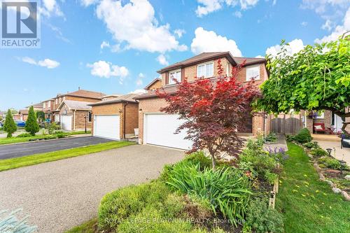 28 Kentucky Drive, Brampton (Fletcher'S Creek South), ON - Outdoor