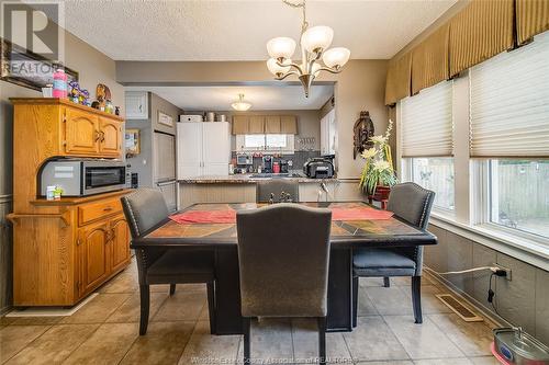 11 Ontario Street, Leamington, ON - Indoor Photo Showing Dining Room