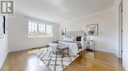 105 Bridgepointe Court, Aurora, ON - Indoor Photo Showing Bedroom