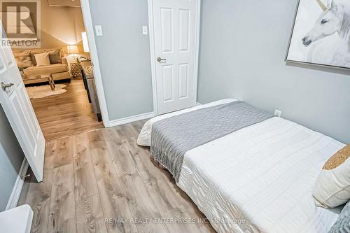 105 - 1487 Maple Avenue, Milton (Dempsey), ON - Indoor Photo Showing Bedroom