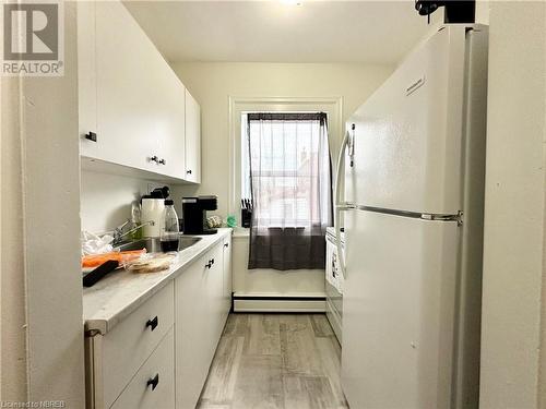 62 Lakeshore Drive, North Bay, ON - Indoor Photo Showing Kitchen