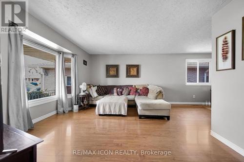 14 Farmington Drive, St. Thomas, ON - Indoor