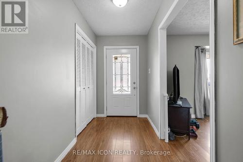 14 Farmington Drive, St. Thomas, ON - Indoor Photo Showing Other Room