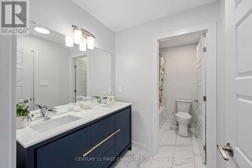 59 Wayside Lane, Southwold (Talbotville), ON - Indoor Photo Showing Bathroom