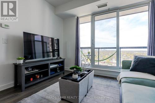 2110 - 55 Regent Park Boulevard, Toronto (Regent Park), ON - Indoor Photo Showing Living Room