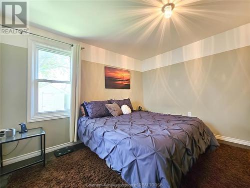 105 Tissiman Avenue, Chatham, ON - Indoor Photo Showing Bedroom