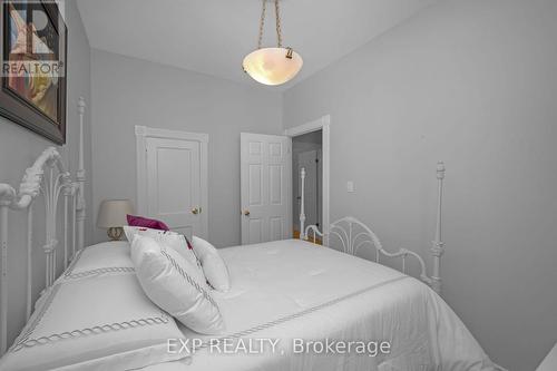 102 Manning Avenue, Toronto (Trinity-Bellwoods), ON -  Photo Showing Other Room