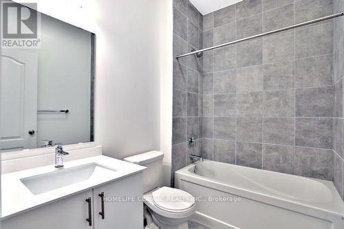 1429 Clarriage Court, Milton (Ford), ON - Indoor Photo Showing Bathroom