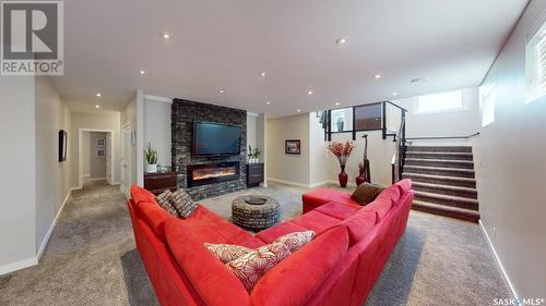 3878 Goldfinch Way, Regina, SK - Indoor Photo Showing Living Room