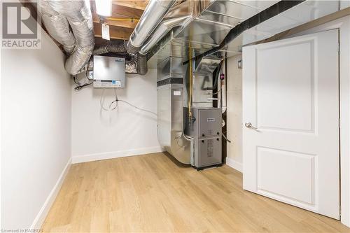 2375 3Rd Avenue E, Owen Sound, ON - Indoor Photo Showing Basement