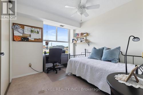 411 - 7 Gale Crescent, St. Catharines, ON - Indoor Photo Showing Bedroom