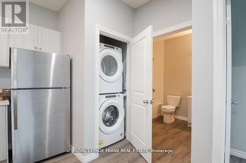 E2 - 513 Dundas Street E, Whitby (Downtown Whitby), ON - Indoor Photo Showing Laundry Room