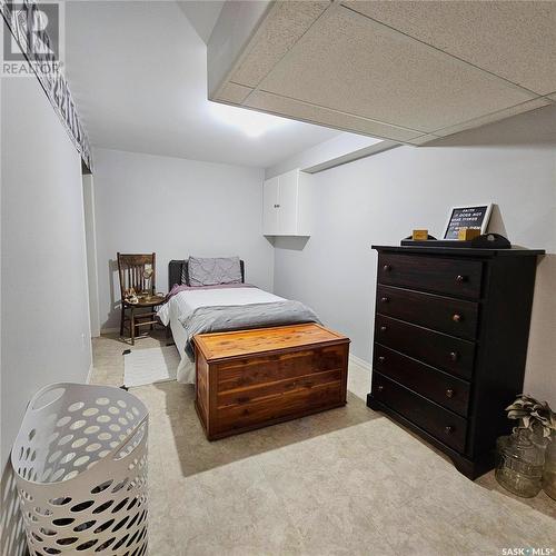 192 23Rd Street, Battleford, SK - Indoor Photo Showing Bedroom