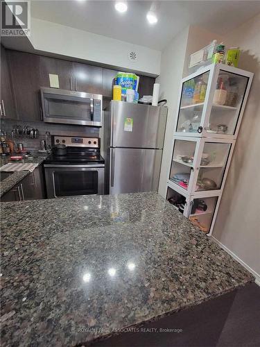 307 - 80 Orchid Place Drive, Toronto (Malvern), ON - Indoor Photo Showing Kitchen With Stainless Steel Kitchen With Double Sink With Upgraded Kitchen