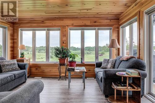 1256 Northern Central Road, Hagar, ON - Indoor Photo Showing Living Room