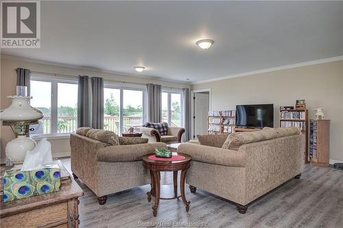 1256 Northern Central Road, Hagar, ON - Indoor Photo Showing Living Room