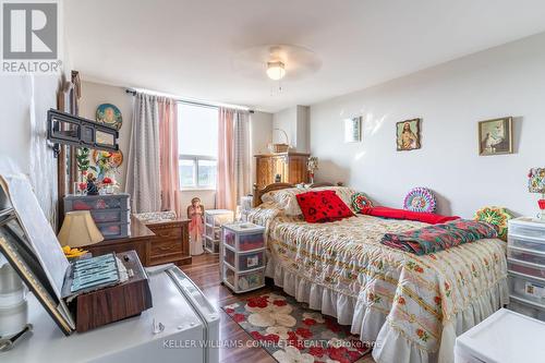 903 - 35 Towering Heights Boulevard, St. Catharines, ON - Indoor Photo Showing Bedroom