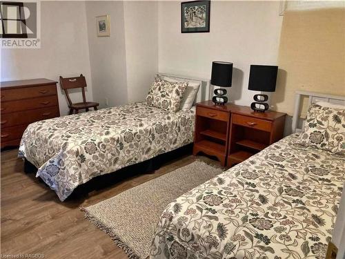 169 Bruce Beach Road, Huron-Kinloss, ON - Indoor Photo Showing Bedroom