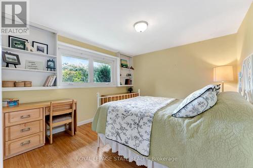 335 Woodworth Drive E, Hamilton (Ancaster), ON - Indoor Photo Showing Bedroom