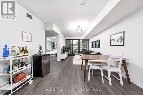 433 - 33 Frederick Todd Way, Toronto (Thorncliffe Park), ON - Indoor Photo Showing Dining Room