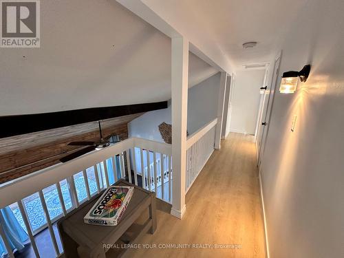 10 Fox Island, Georgina Islands, ON - Indoor Photo Showing Other Room