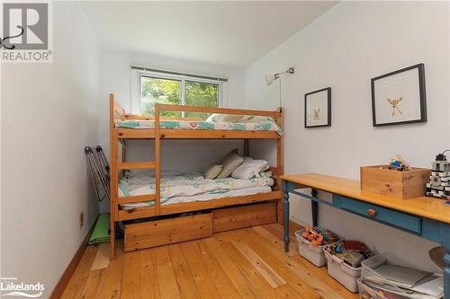 242 Is 90 Six Mi Lake Road, Georgian Bay, ON - Indoor Photo Showing Bedroom