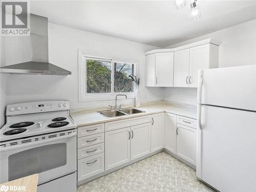 81 Dunnett Boulevard, Belleville, ON - Indoor Photo Showing Kitchen With Double Sink