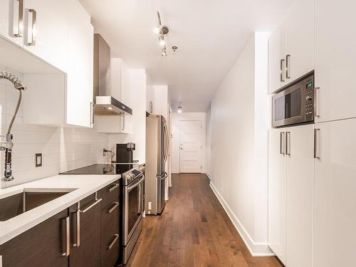 Kitchen - 106-377 Rue Des Seigneurs, Montréal (Le Sud-Ouest), QC - Indoor Photo Showing Kitchen With Upgraded Kitchen