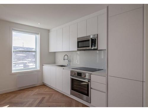 Kitchen - 403-590 Av. Outremont, Montréal (Outremont), QC - Indoor Photo Showing Kitchen