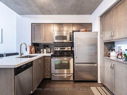 212-255 Richmond St E, Toronto, ON - Indoor Photo Showing Kitchen With Stainless Steel Kitchen