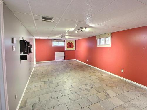 Family room - 75 Route 397 N., Barraute, QC - Indoor