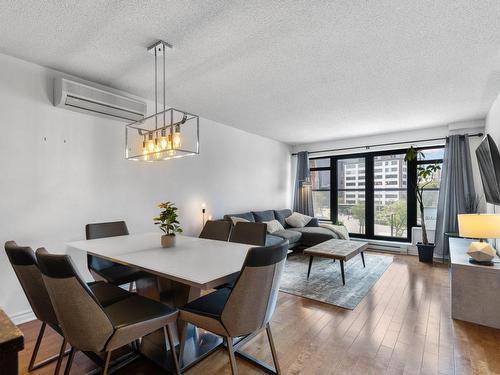 Dining room - 403-450 Rue St-Antoine E., Montréal (Ville-Marie), QC - Indoor Photo Showing Dining Room