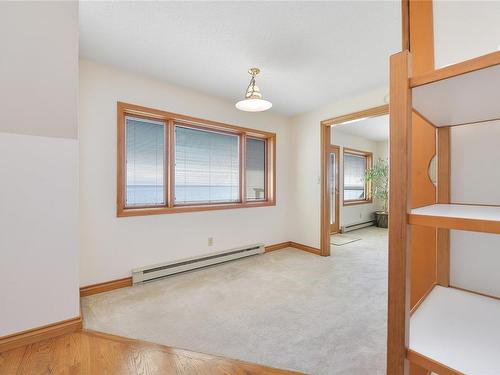 1659 Hollywood Cres, Victoria, BC 