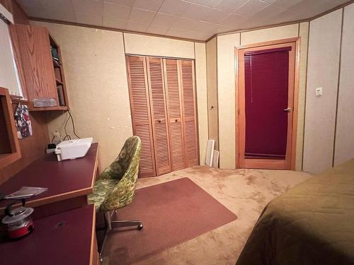 2265 Cleasby Street, Merritt, BC - Indoor Photo Showing Bedroom